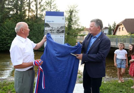 ODKRITJE HISTORIČNIH TABEL 19 FOTO LJUBO VUKELIČ